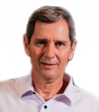 Dr. Sergio Briganti