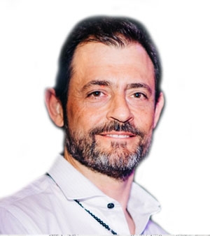 Dr. Carlos Salvatierra